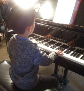 Accelerated Piano Program For Beginners